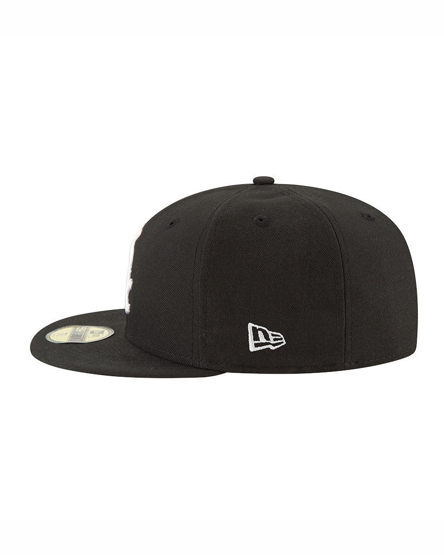 New Era Fitted Chicago White Sox Cap image