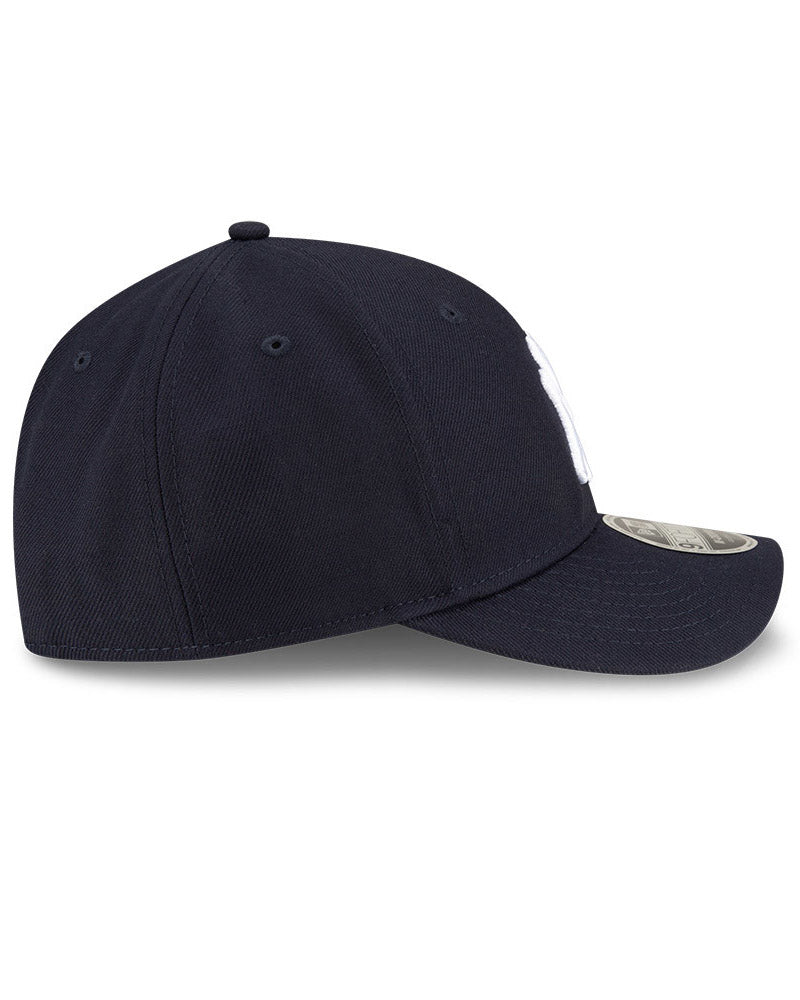 New York Yankees Snap Back Cap image