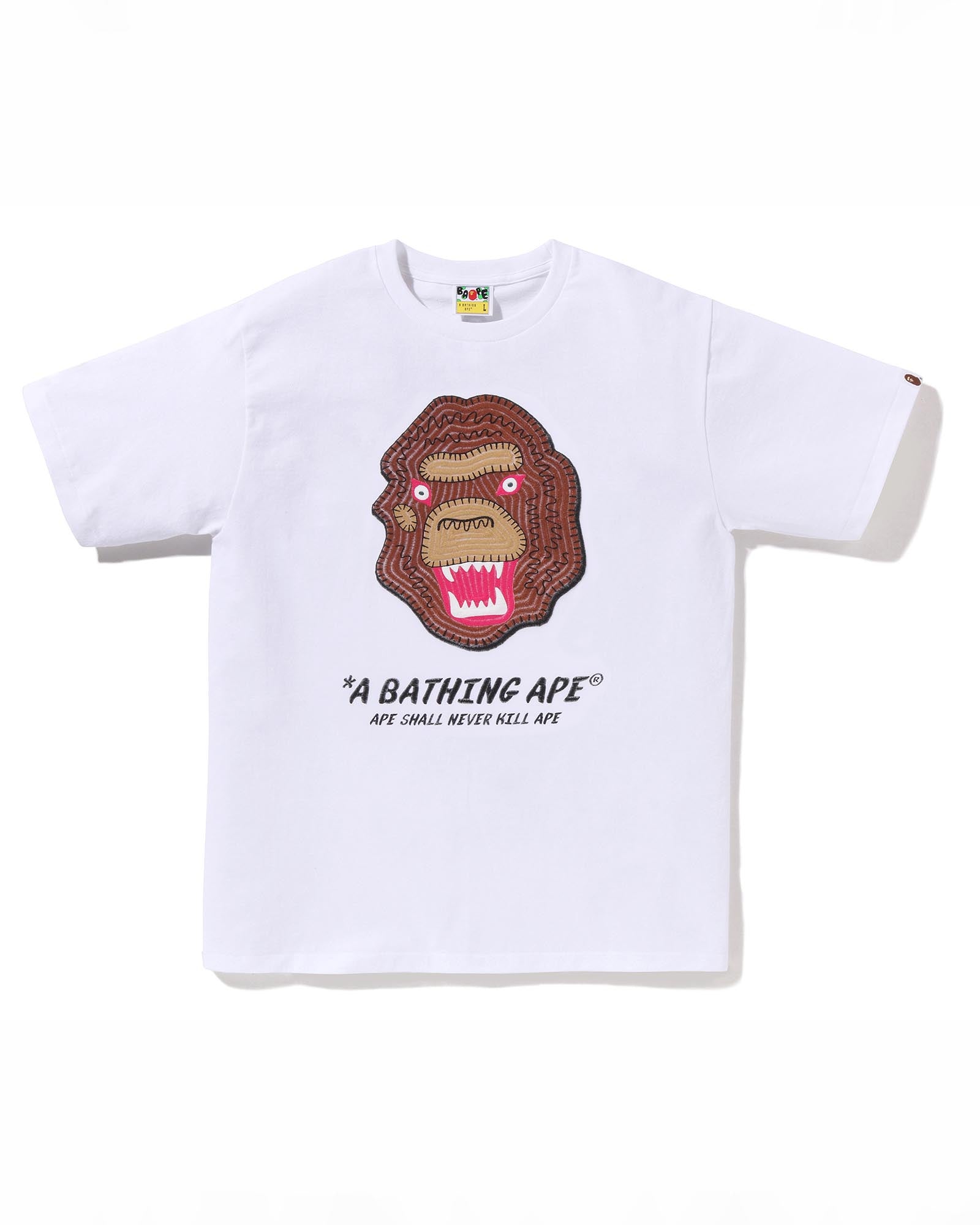 EMBROIDERY STYLE SOUVENIR LOGO TEE image