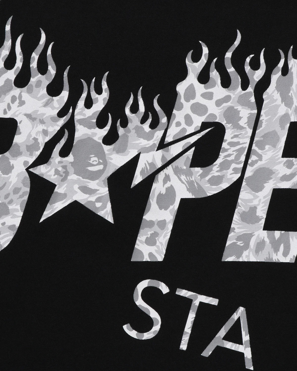 WILD LEOPARD PATTERN BAPE STA LOGO RELAXED FIT TEE image