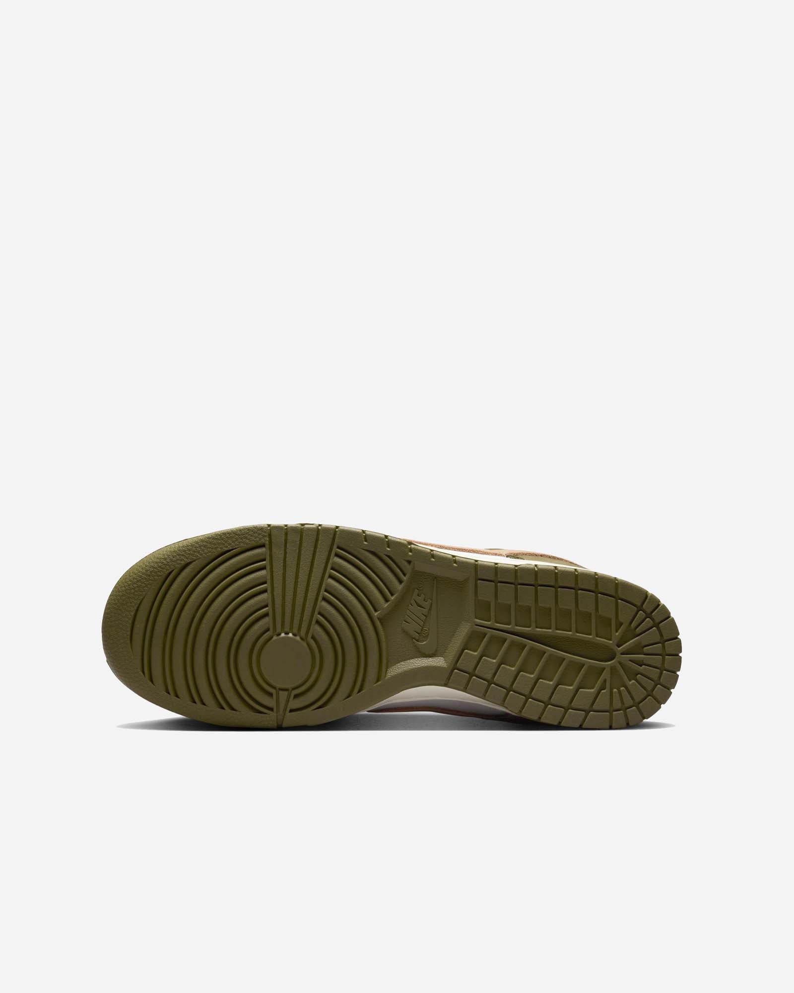 Nike Dunk Low Retro Premium &quot;Medium Olive&quot; image