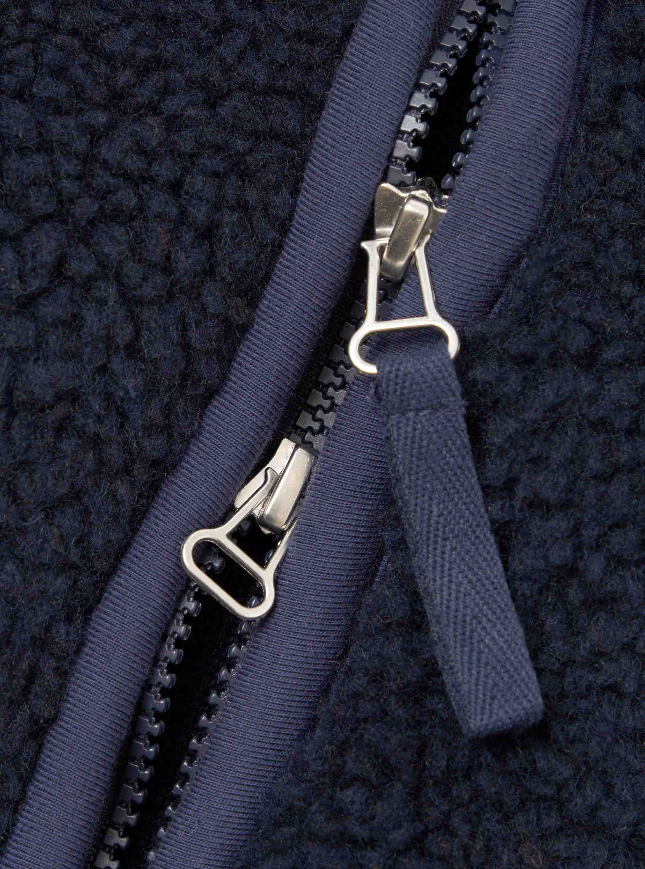 Hep Mountain Gilet image