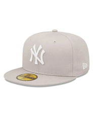 New Era Fitted New York Yankees Cap thumbnail image