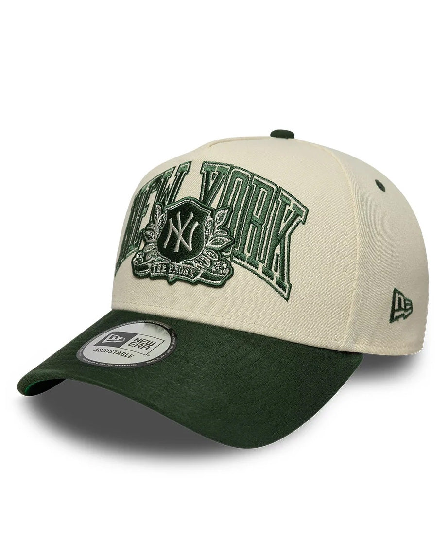 New York Yankees Suede Snap Back Cap image