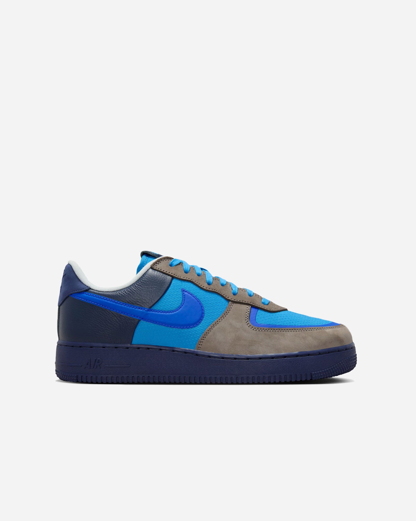 Nike Air Force 1 Low SP X STASH card image