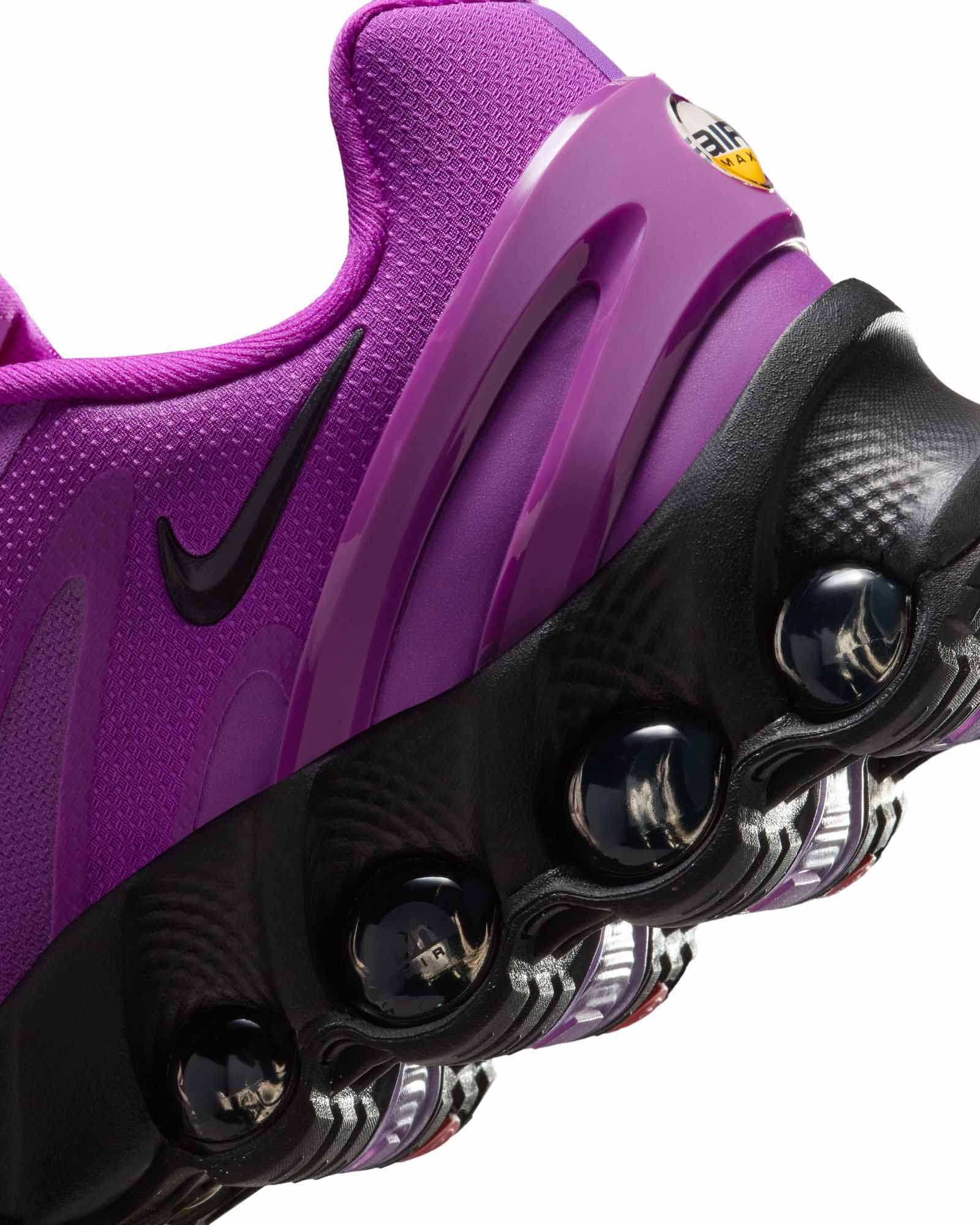 Nike Air Max DN8 image