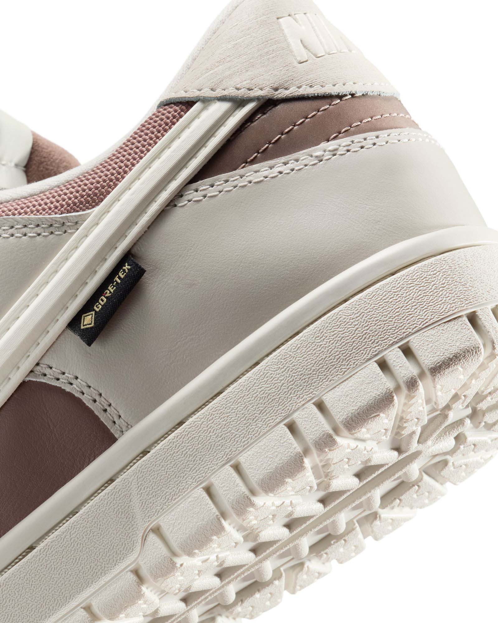 Nike Dunk Low GORE-TEX image