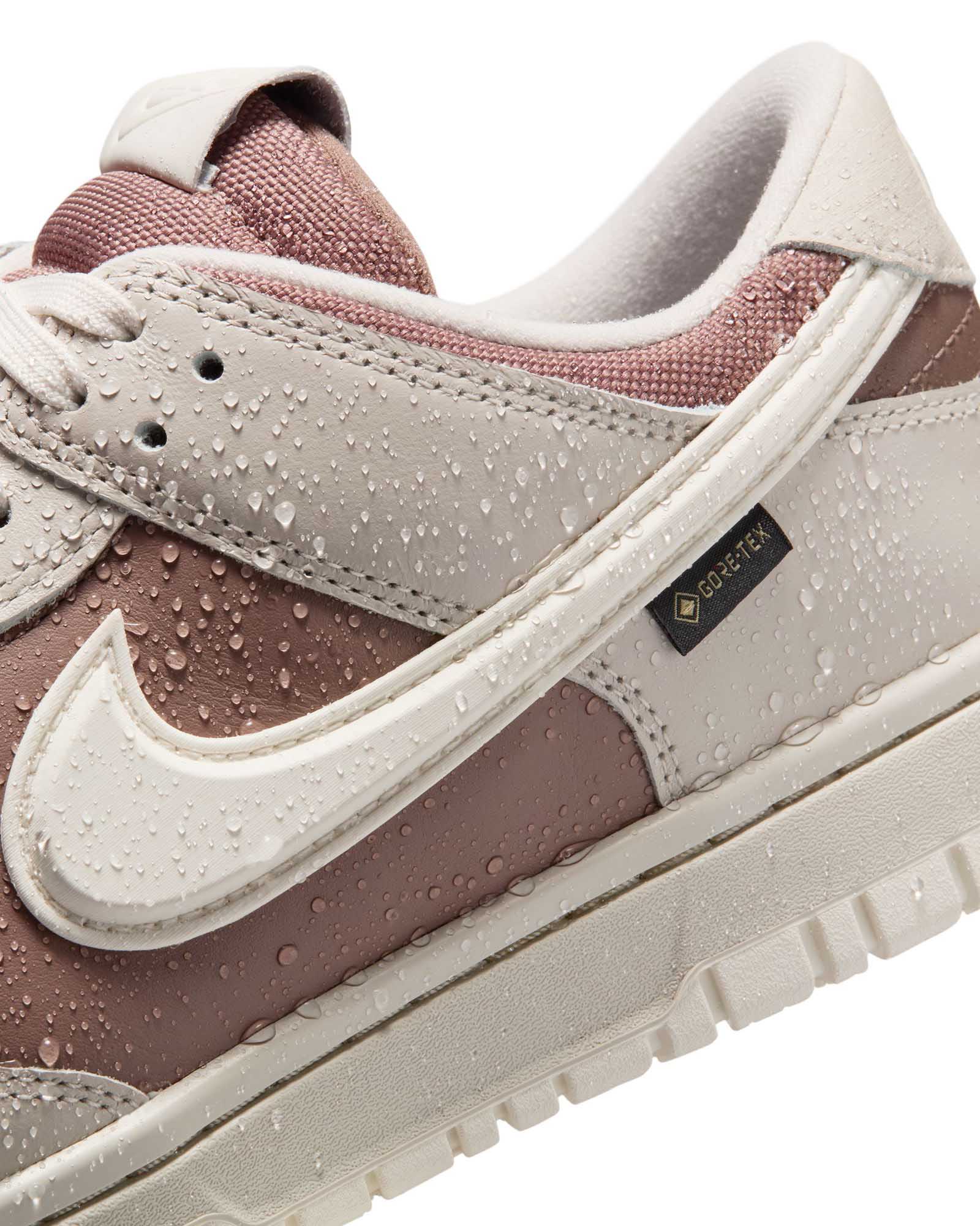 Nike Dunk Low GORE-TEX image