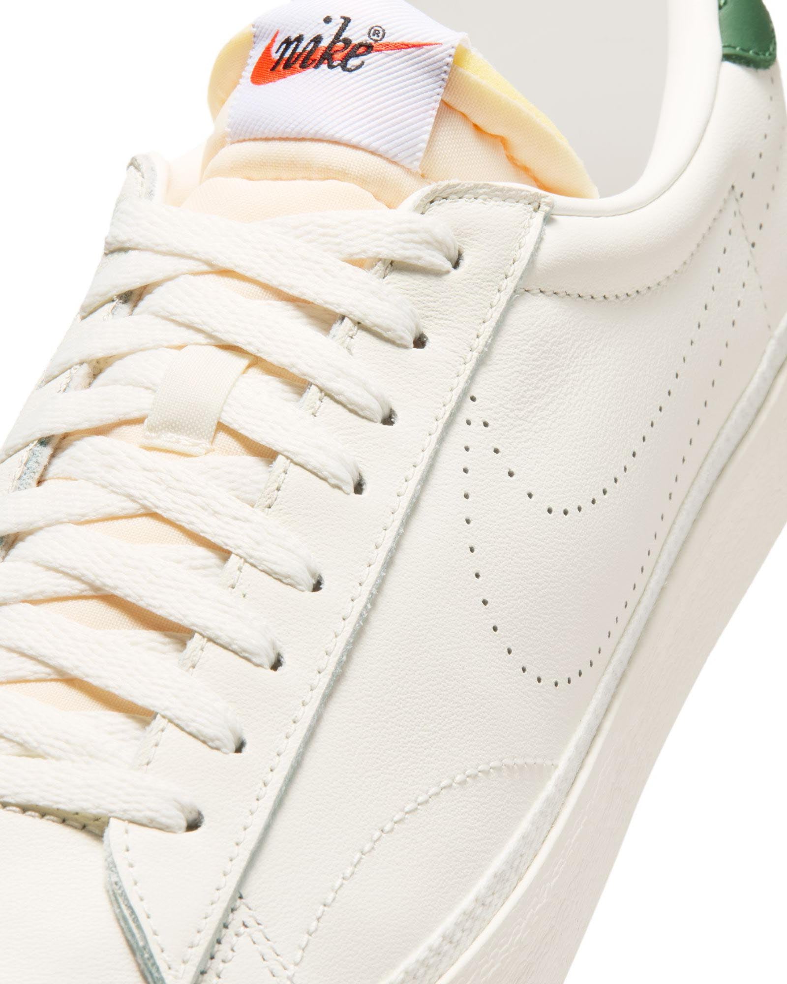 Nike Tennis Classic AC image