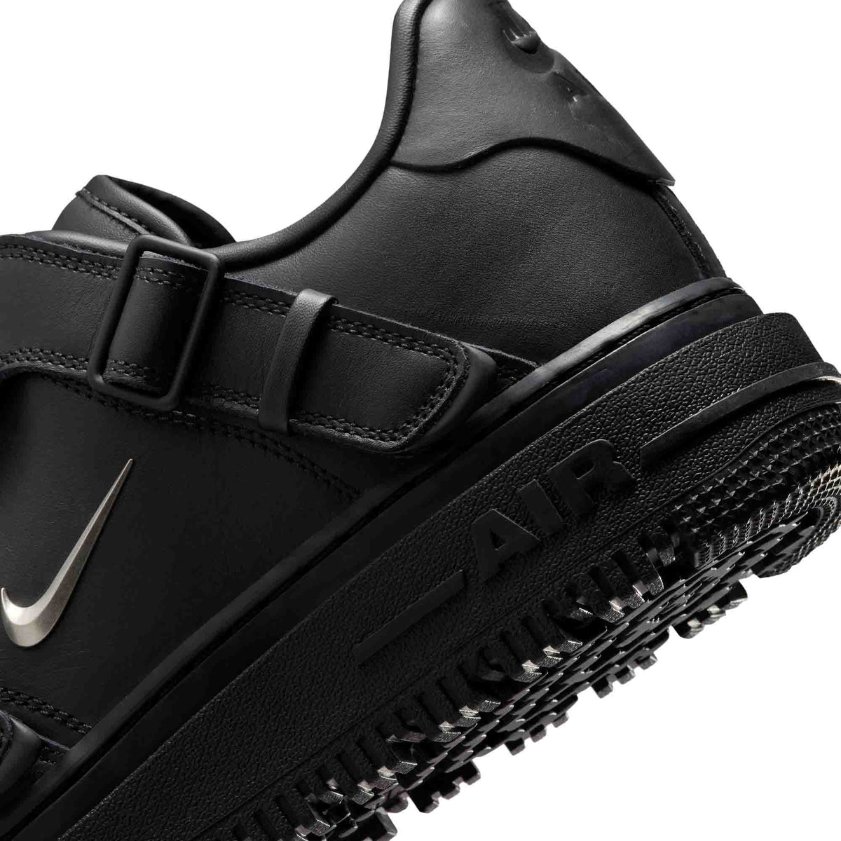 Nike Air Force 1 Luxe image