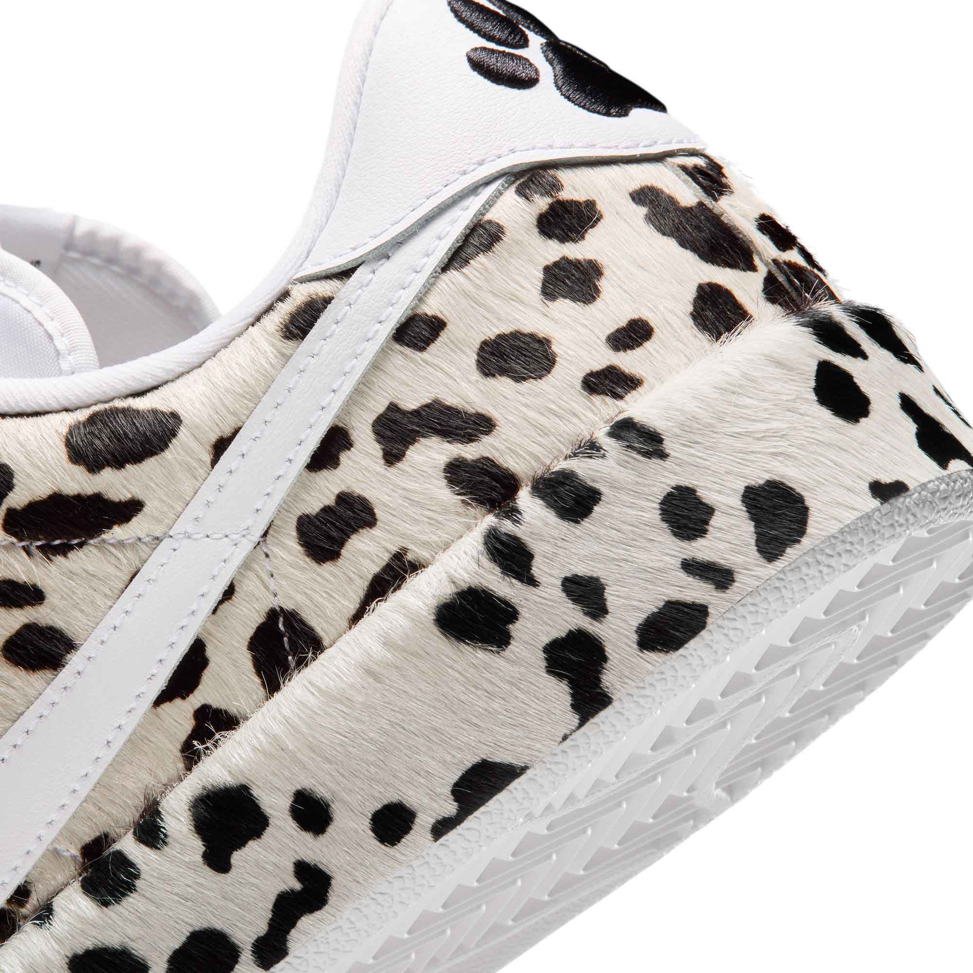 Nike Tennis Classic CS Chew Dog image