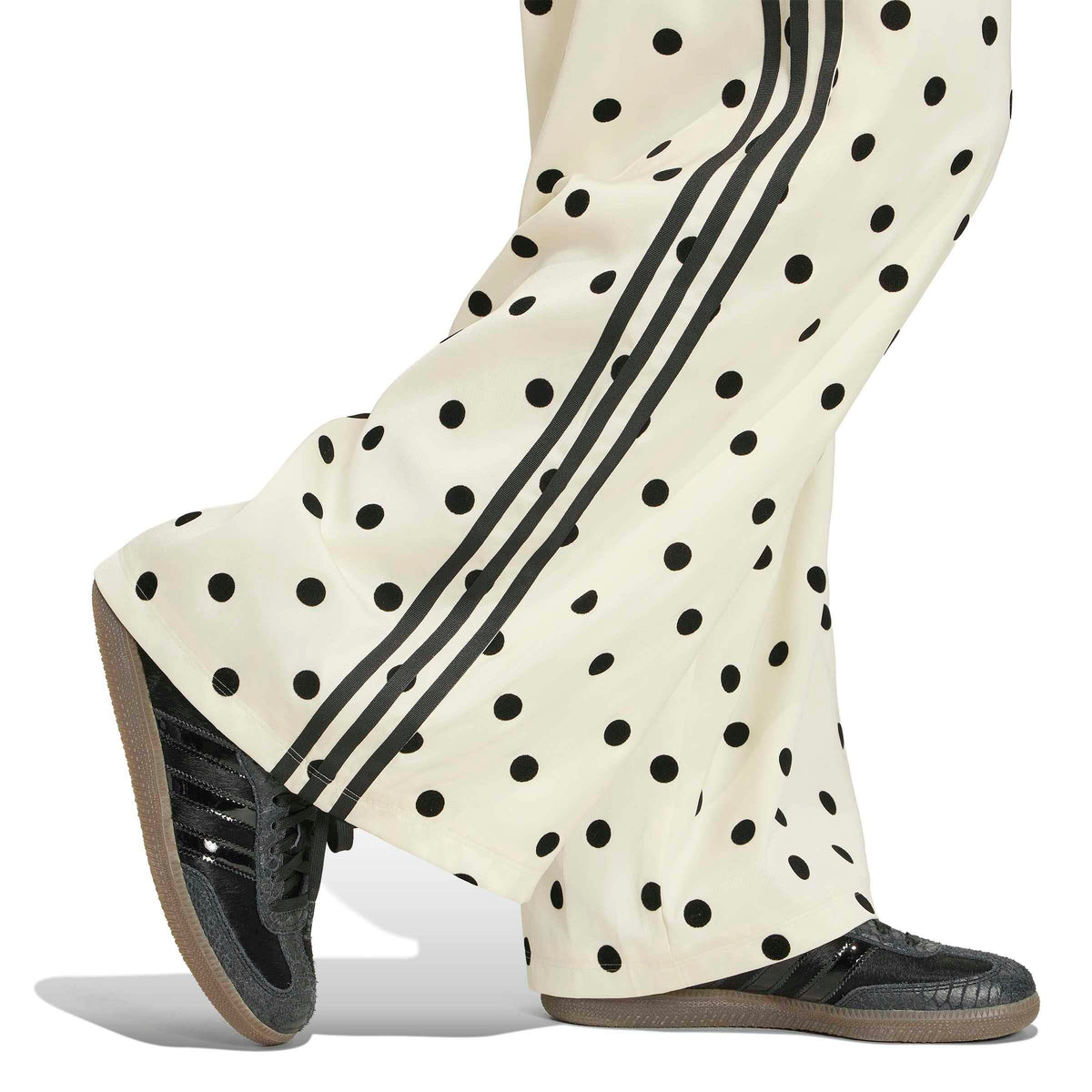 Wide Legs Pant image