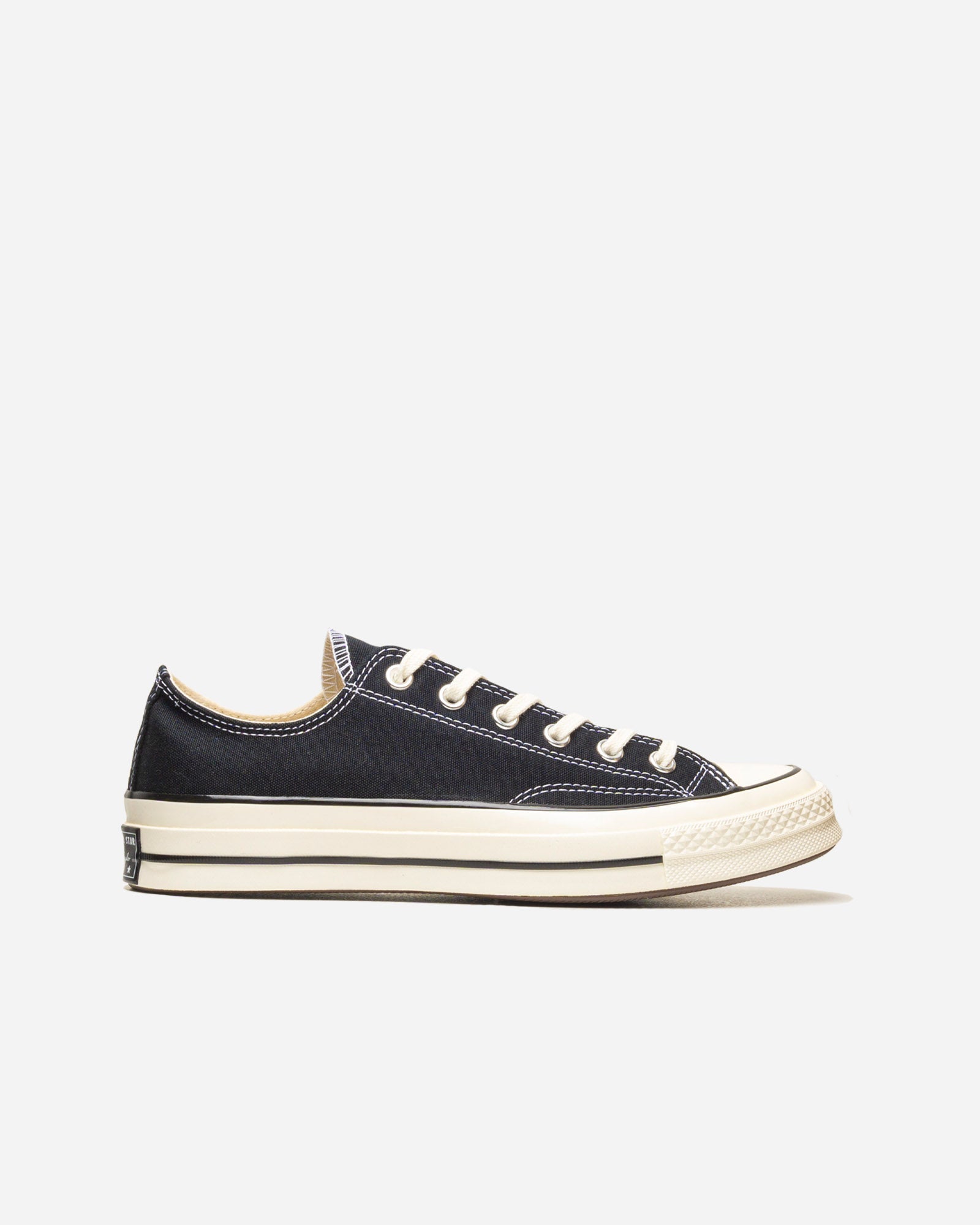 Chuck 70 OX image