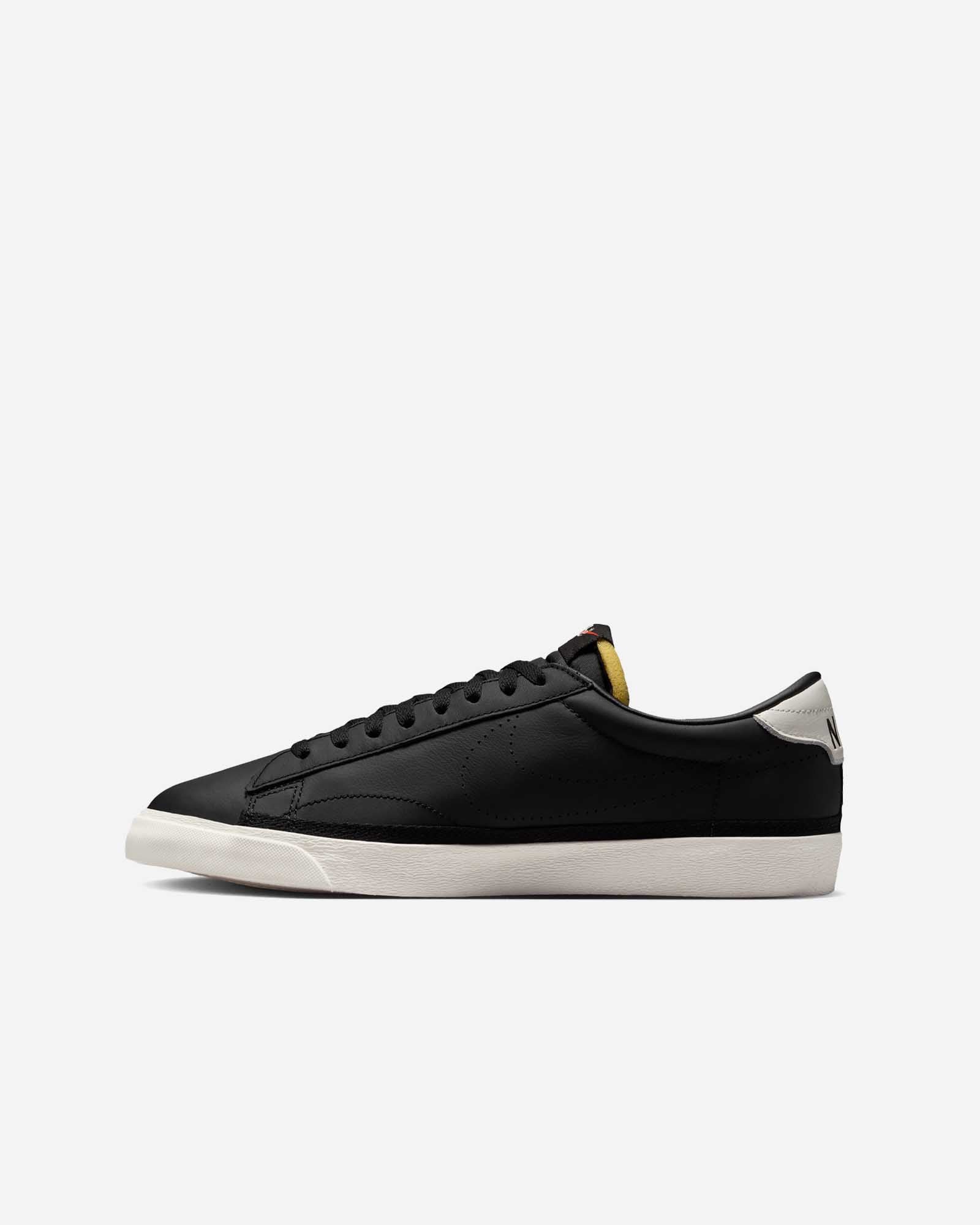 Nike Tennis Classic AC image