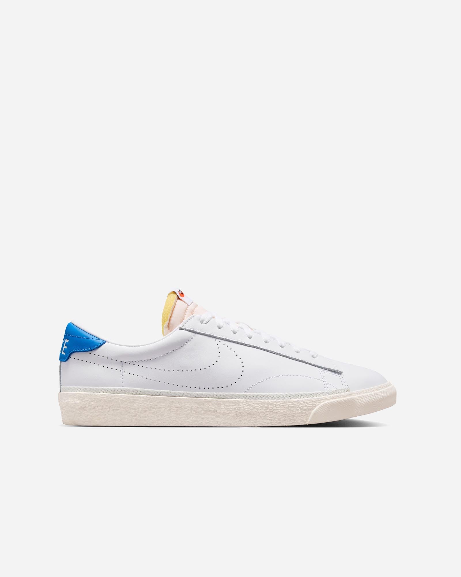 Nike Tennis Classic AC image