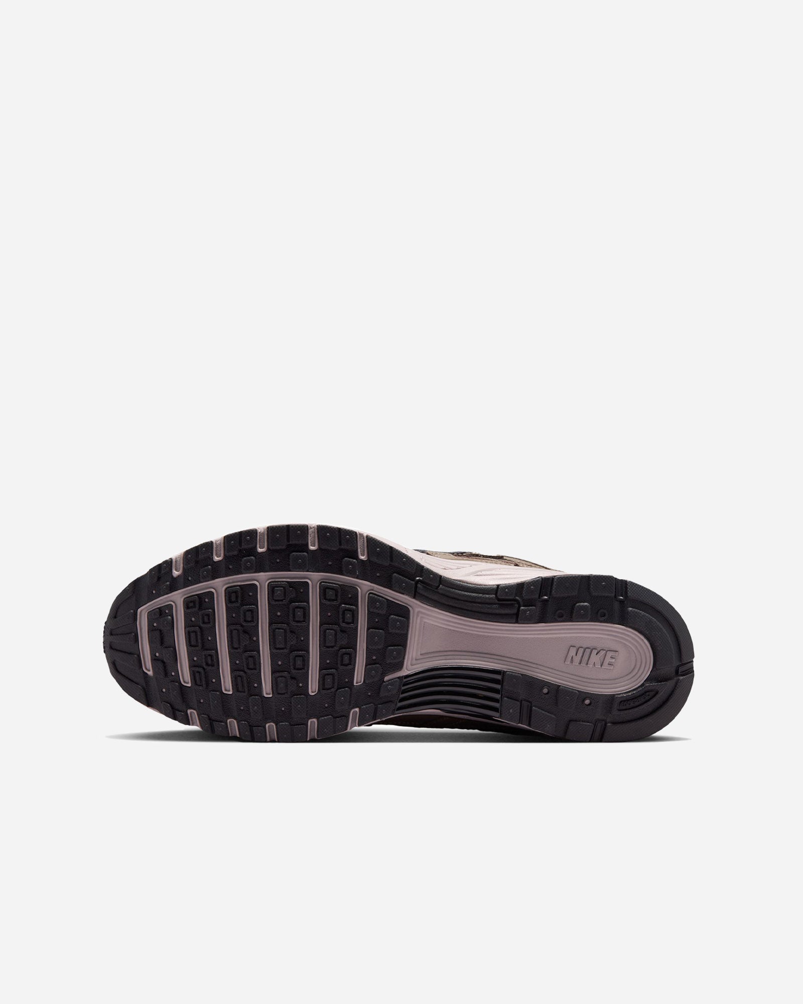 Nike P-6000 image