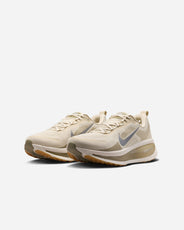 Nike Vomero 18 ESS thumbnail image