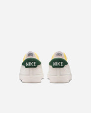 Nike Tennis Classic AC thumbnail image