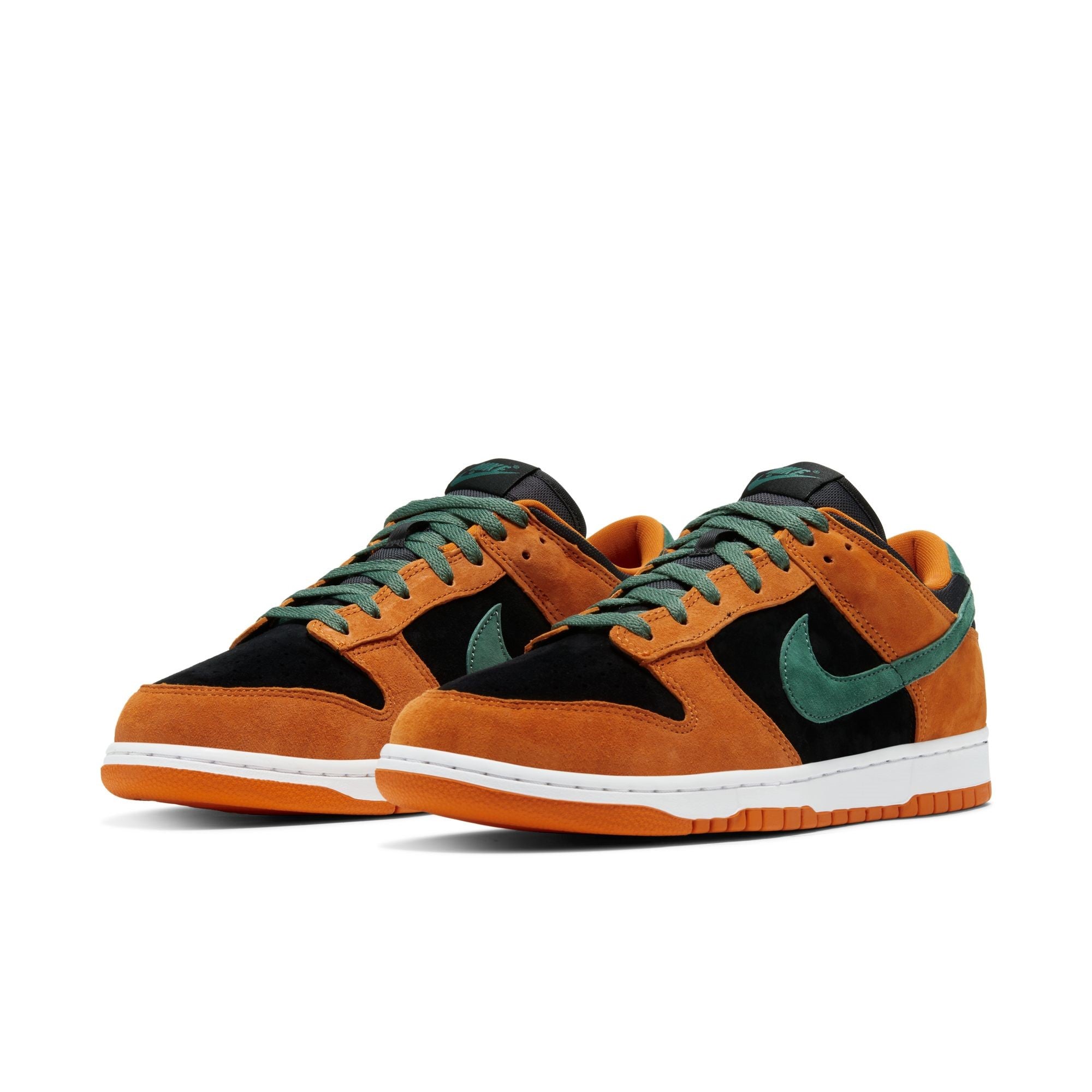 Nike Dunk Low SP Ceramic card image