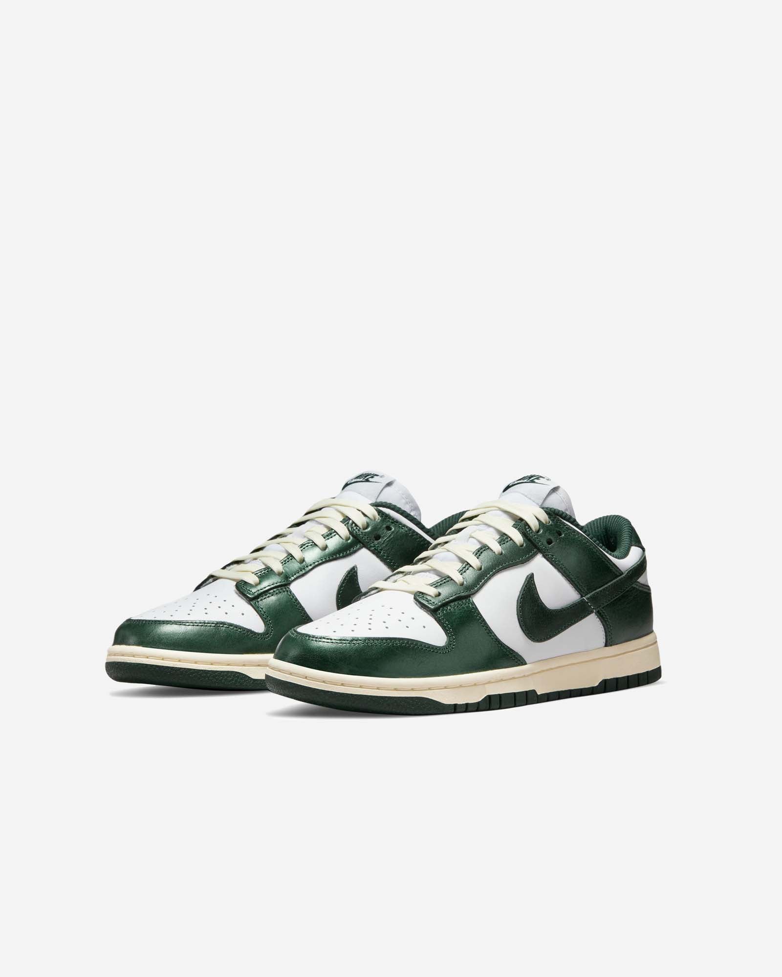 W´ Nike Dunk Low Vintage Green image