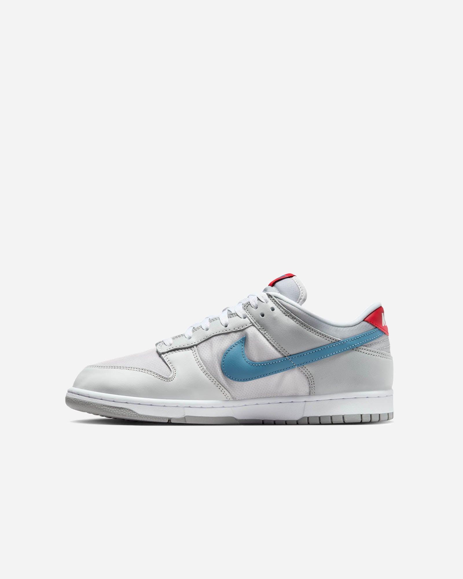 Nike Dunk Low image