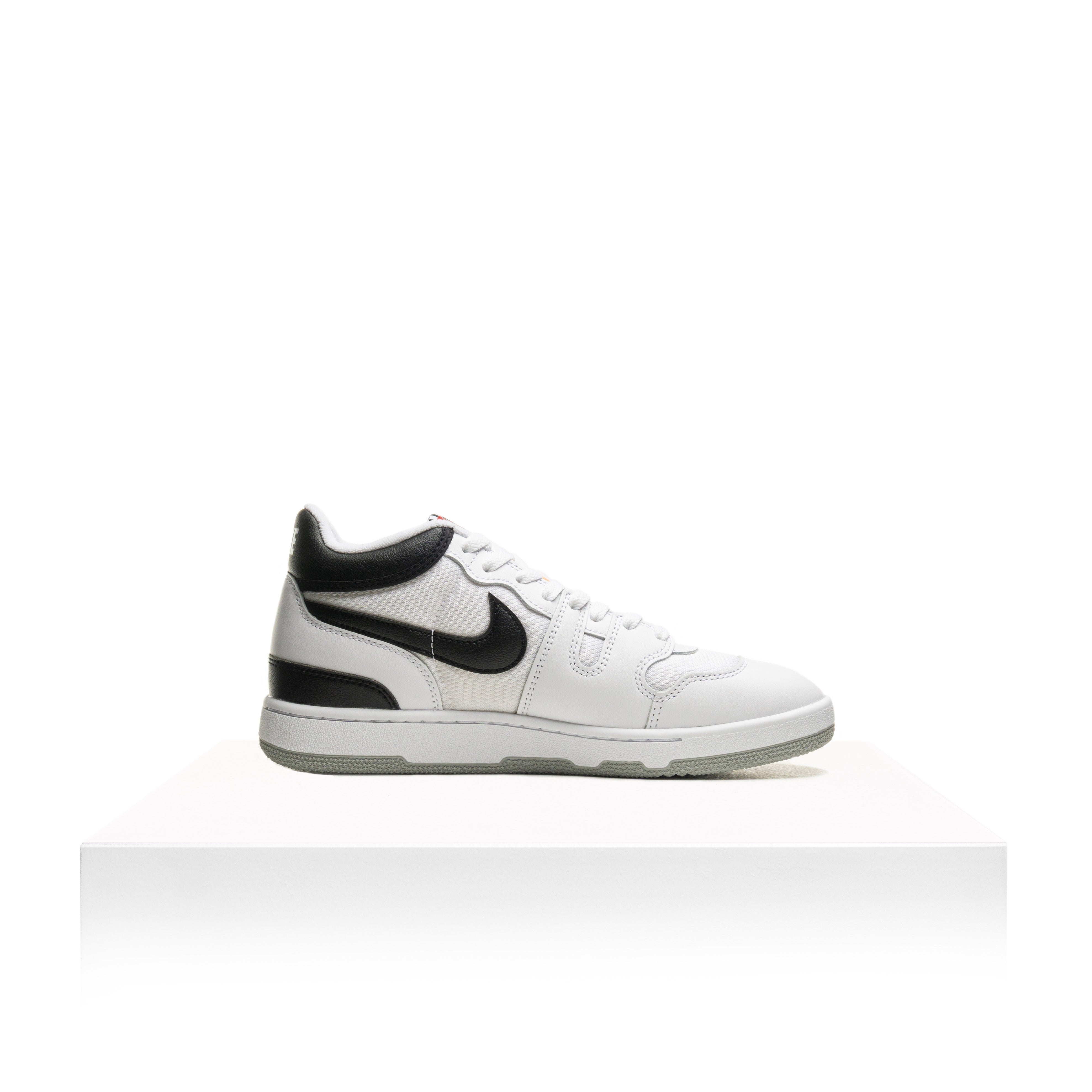 Nike Attack QS SP image