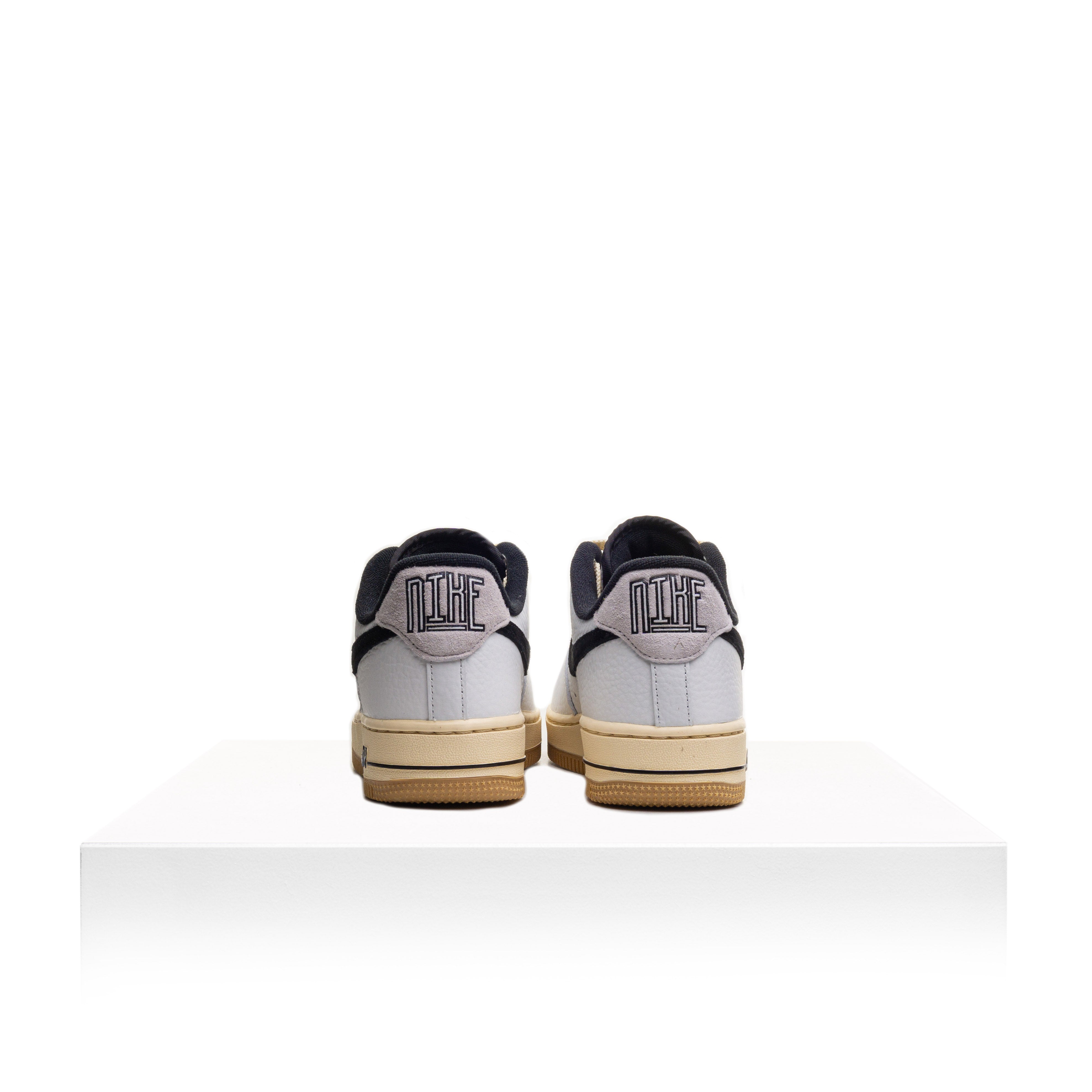 Women´s Nike Air Force 1 ´07 LX image