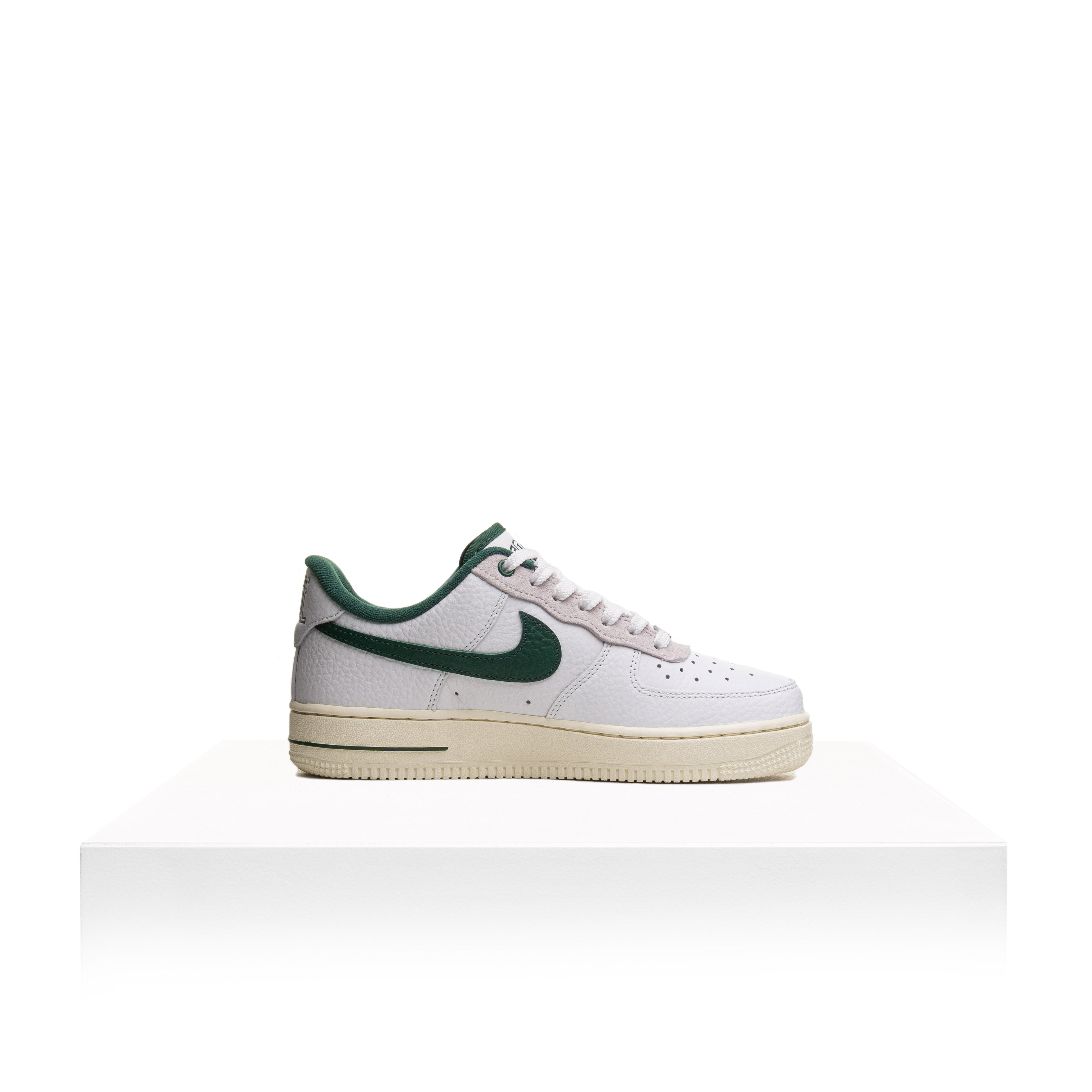 Women´s Nike Air Force 1 ´07 LX image