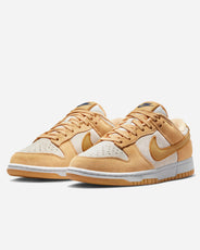 Women´s Nike Dunk Low LX &quot;Gold Suede&quot; thumbnail image